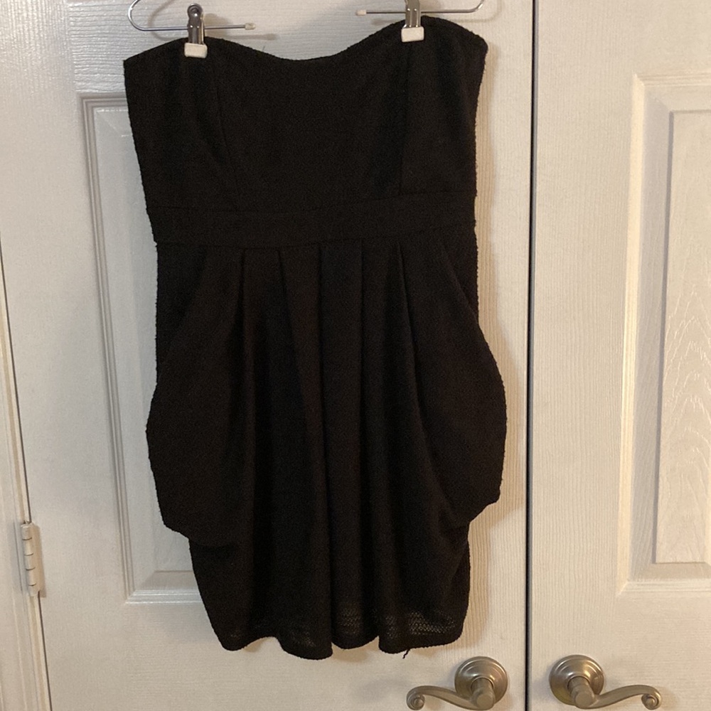 Free People, strapless, black mini with pockets, size 12 NWT - Picture 3 of 10